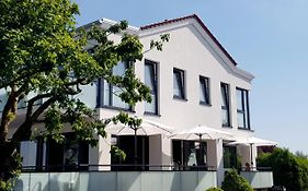 Haus Achtern Diek in erster Reihe am Meer